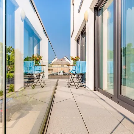 Modern Apt For 4 W/Parking/Fast Wi-Fi/Near City * Schouweiler